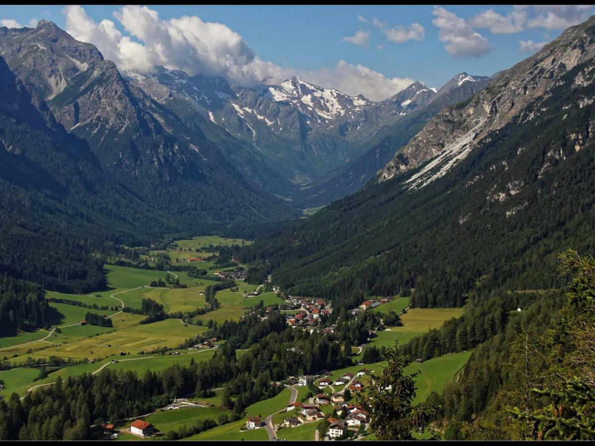 Ferienwohnung Haus Alpenrose Trins Exterior foto